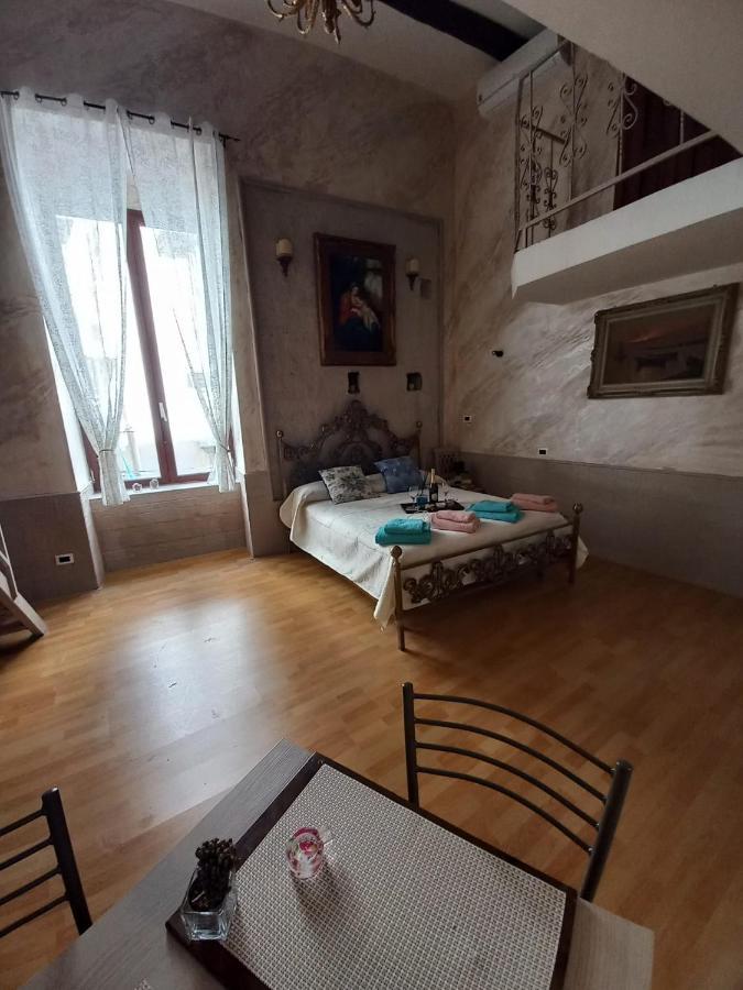 Il Borbonico A Toledo Apartamento Nápoles Exterior foto